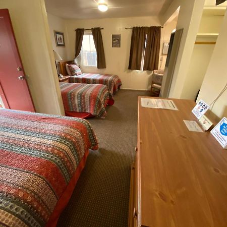 Independence Courthouse Motel 外观 照片