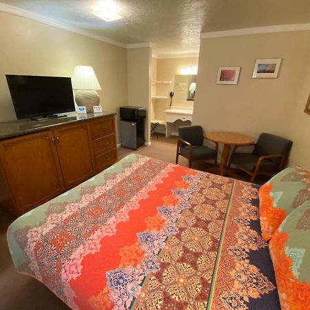 Independence Courthouse Motel 外观 照片