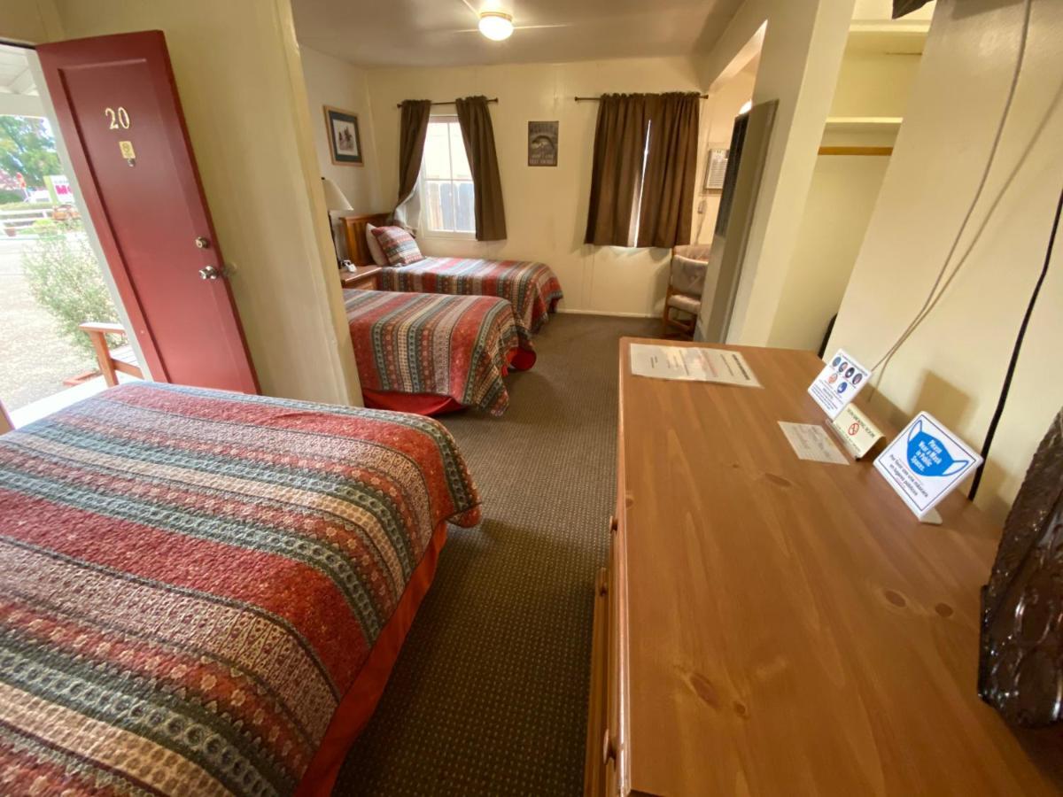 Independence Courthouse Motel 外观 照片